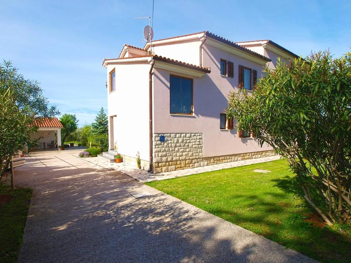 House Sergio 2206 Fažana Hébergement de vacances